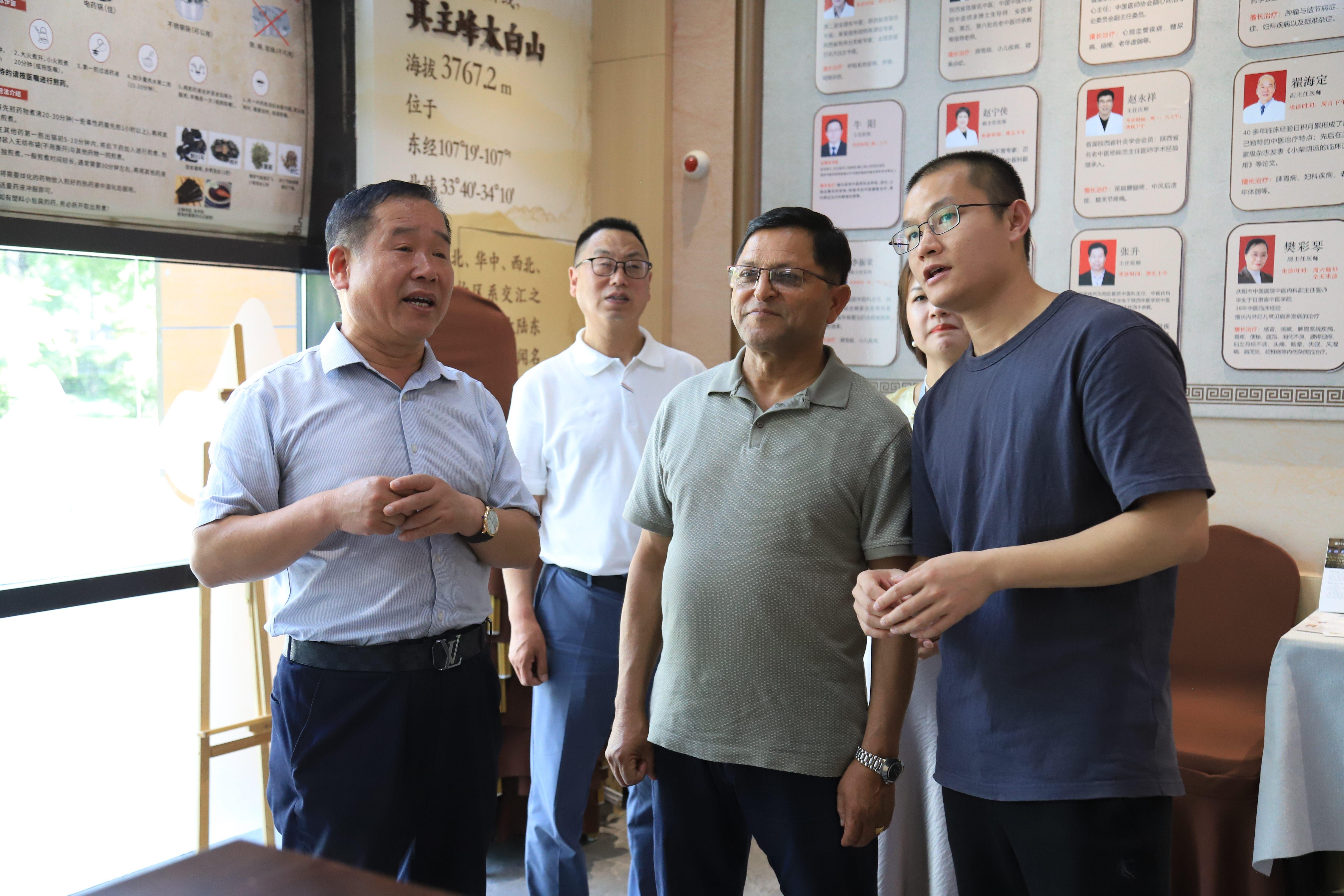 1747964543.jpg IMG_5361.jpg