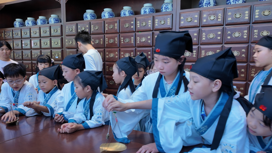 1754448478.png 1.png